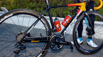 Portaborracce Elite su Merida Bahrain Arashiro