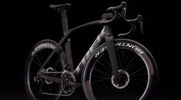 Trek Madone con Bontrager RSL 62