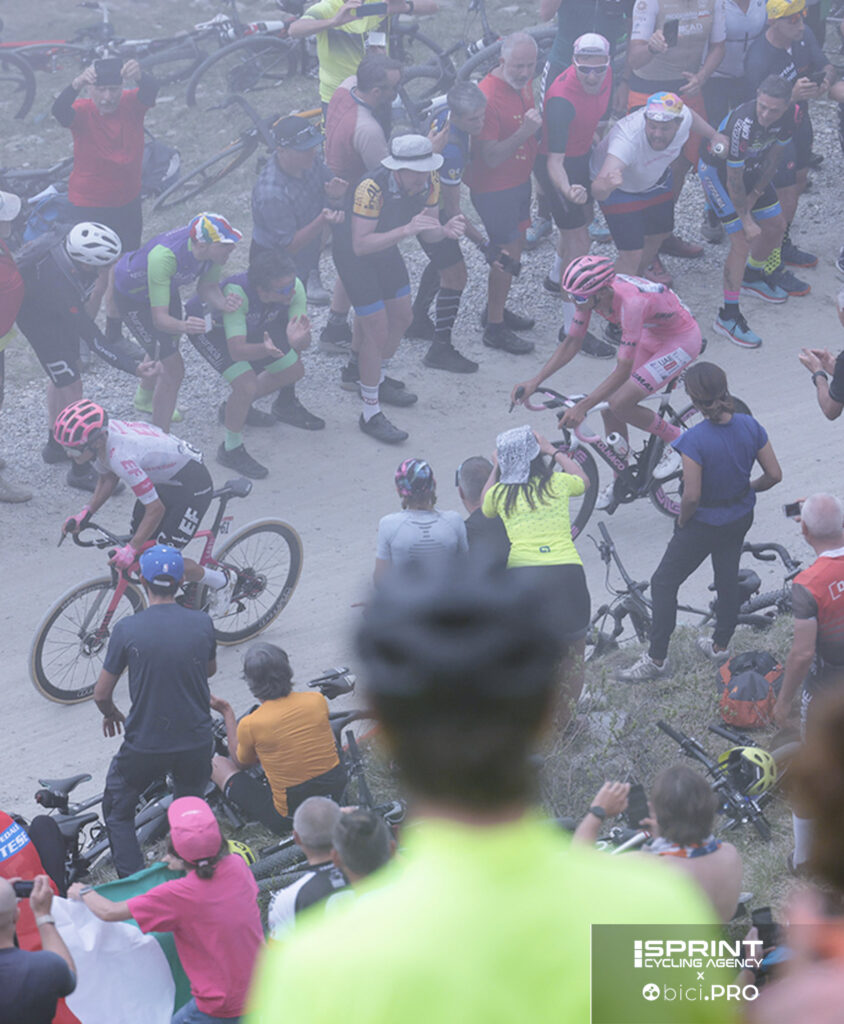 Carapaz e Del Toro, Finestre, Giro 2025