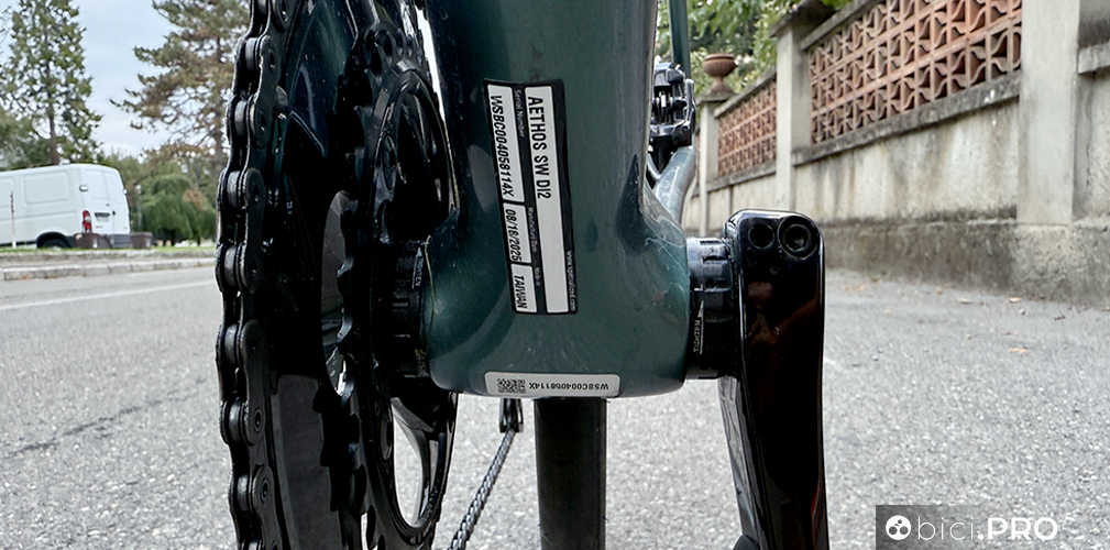 La leggerezza è uno dei tanti plus della nuova Specialized Aethos II