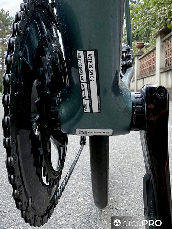 La leggerezza è uno dei tanti plus della nuova Specialized Aethos II