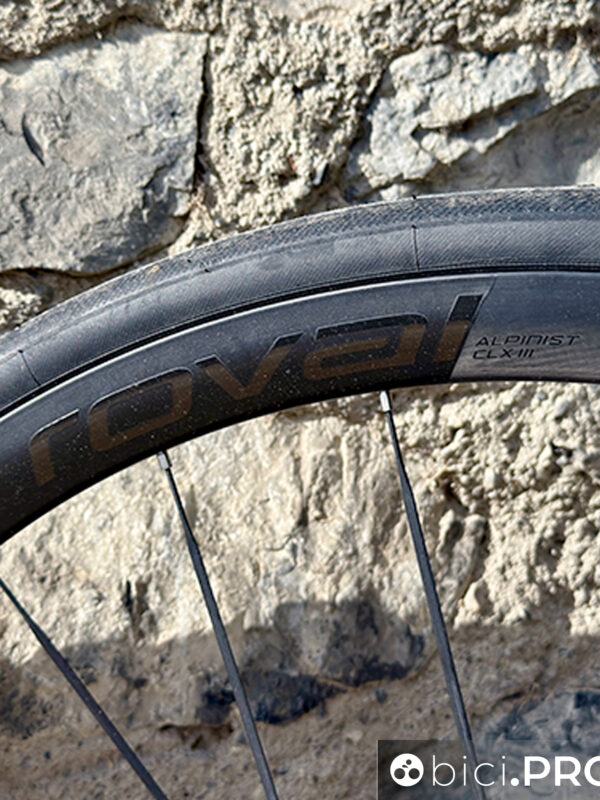 Roval Alpinist di Specialized, arrivano due componenti leggerissimi