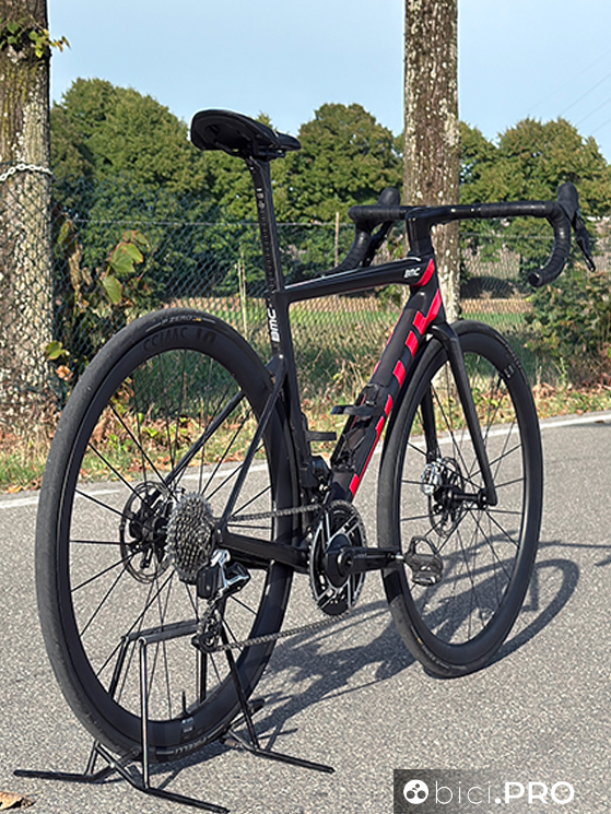 Quello che c'è da sapere sulla nuova BMC Teammachine SLR01