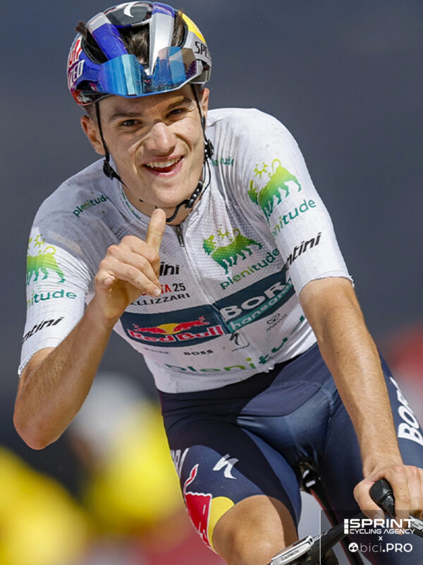 Vuelta Espana 2025, vittoria Alto de El Morredero, Giulio Pellizzari