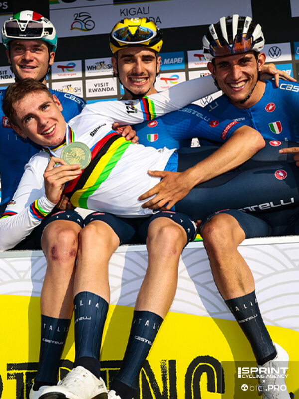 Campionati del mondo, Kigali 2025, prova in linea U23, Alessandro Borgo, Pietro MAttio, Lorenzo Finn, Simone Gualdi sul podio