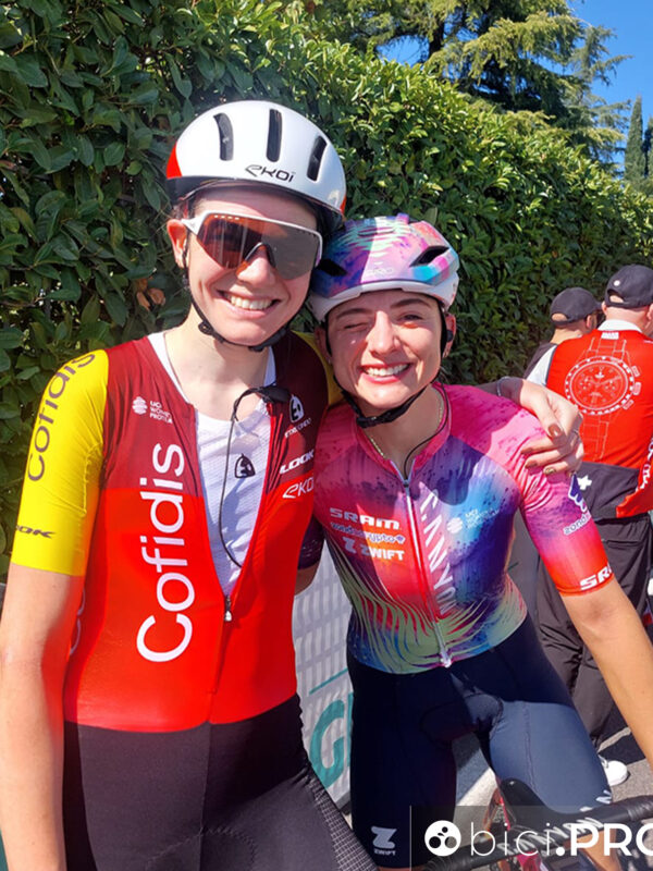 Martina Alzini e Chiara Consonni assieme sul San Luca al termine del Giro dell'Emilia 2025