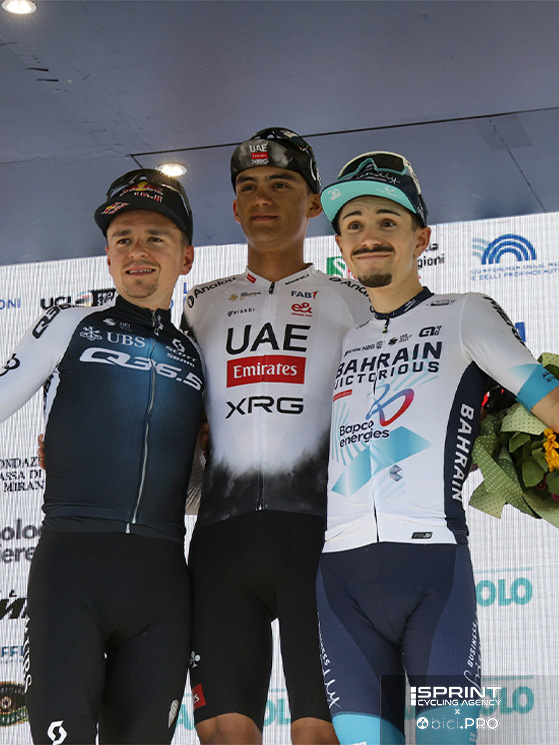 Martinez completa il podio del Giro dell'Emilia, mentre per la UAE è il successo numero 88 in stagione