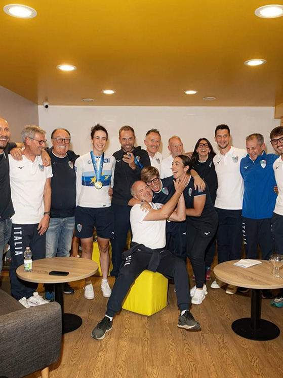 Si festeggia l'oro europeo a crono di Venturelli, che è stata preziosa per conquistare l'argento di Ciabocco nelle U23 (foto instagram)