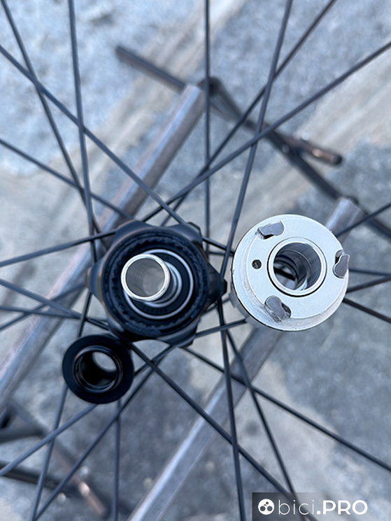 Ursus Proxima 40, esempio perfetto di una ruota dal profilo medio