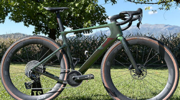 La bici gravel da gara di 3T si rinnova, arriva la Racemax2 Italia