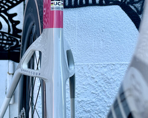 Si chiama Aeroscoop, la prima vera bici aero di Cinelli