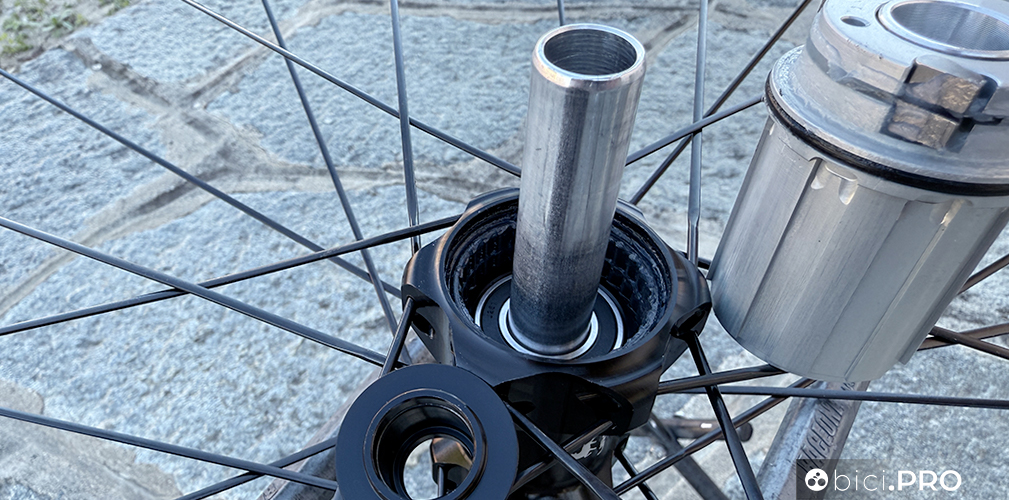 Ursus Proxima 40, esempio perfetto di una ruota dal profilo medio