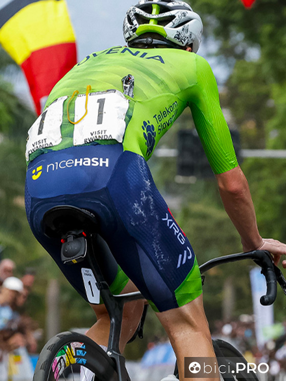 Campionati del mondo Kigali 2025, Tadej Pogacar, sudore