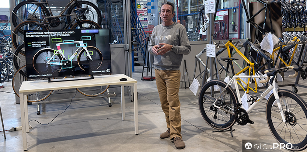 Si chiama Aeroscoop, la prima vera bici aero di Cinelli