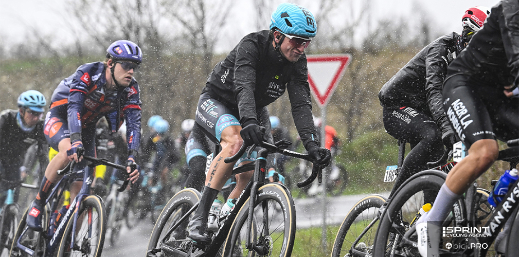 Tirreno Adriatico 2025, Filippo Fiorelli sotto la piogggia nella tappa di Colfiorito