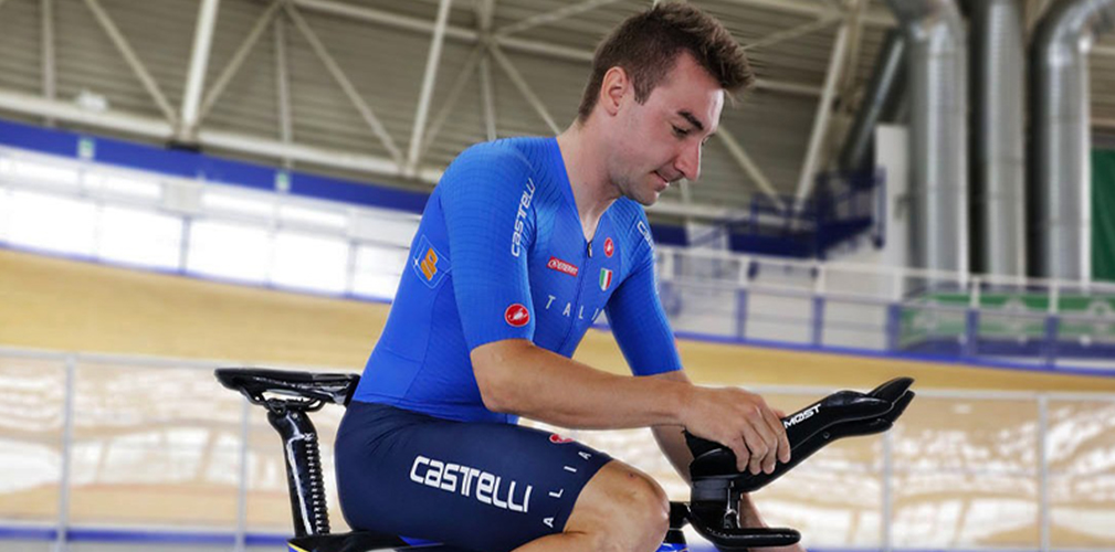 Dmt, Elia Viviani, pista Italia