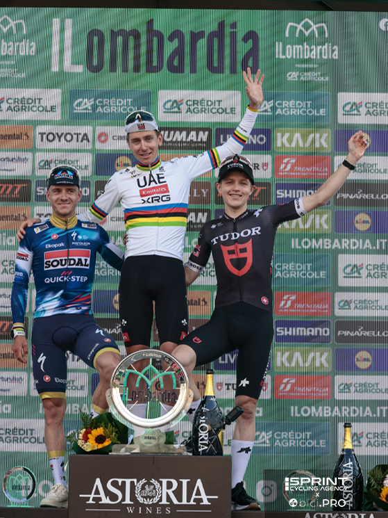 Podio Lombardia 2025, Tadej Pogacar, Remco Evenepoel e Michael Storer