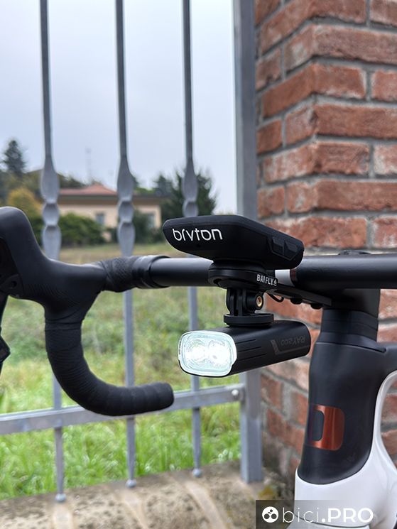 Bar Fly Prime Spoon, il supporto adatto ad ogni manubrio integrato