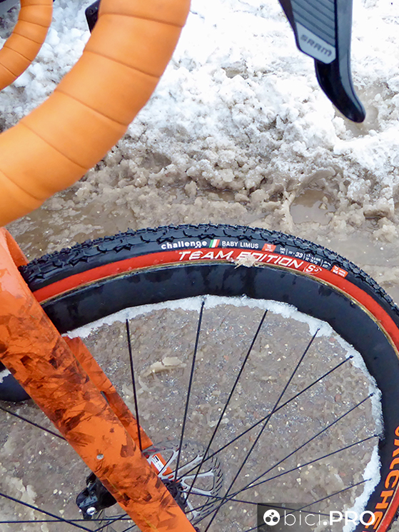 Tubeless vs tubolari nel ciclocross. Samparisi risponde