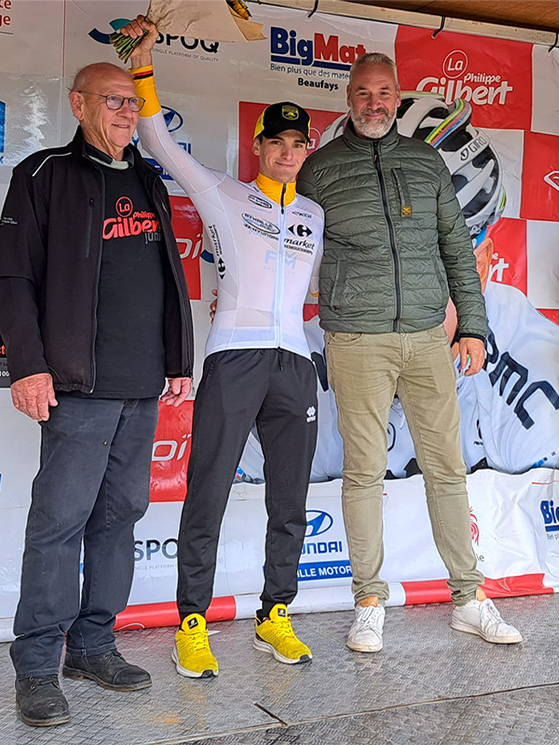 Trasferta alla Philippe Gilnert Juniors per la Gottardo Giochi-Caneva, ottobre 2025, Nicola Padovan indossa la maglia dei giovani dopo il 6° posto nella prima tappa