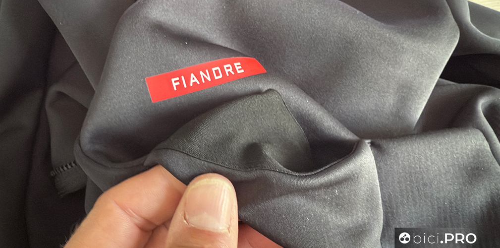 Sportful Fiandre 2, la giacca senza tempo è migliorata ancora