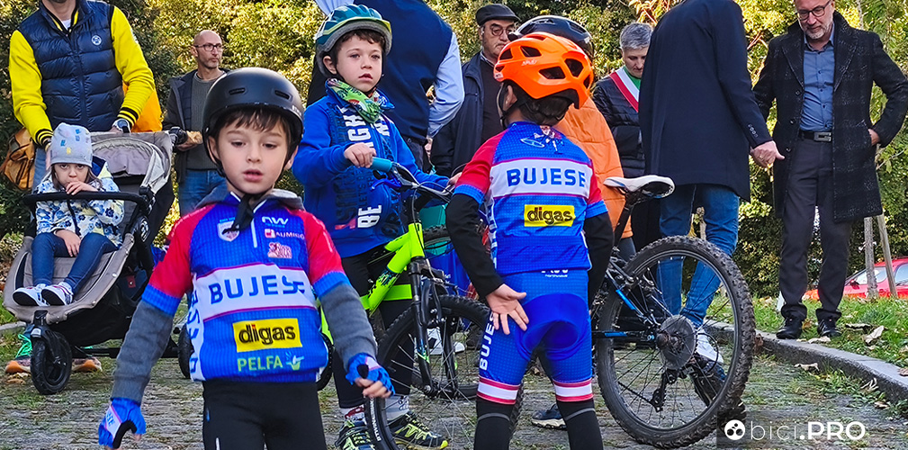 Alla gimkana hanno partecipato anche i bimbi più piccoli, delle categorie promozionali