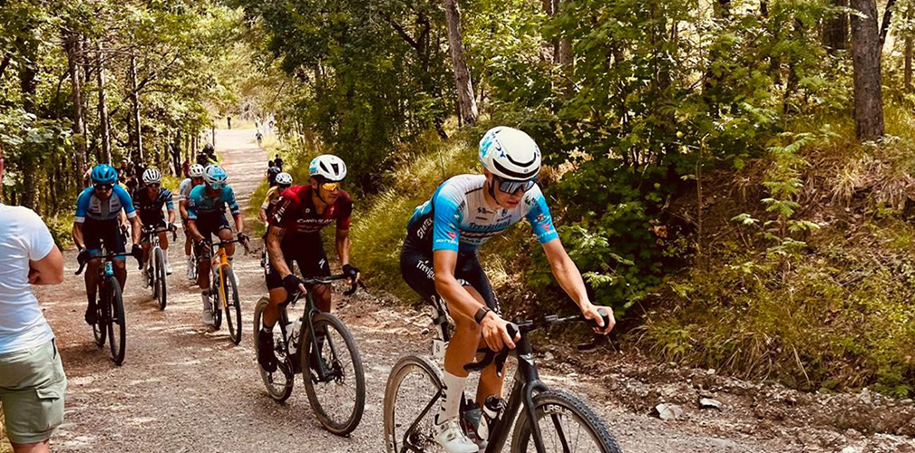 Durante la stagione estiva il corridore della Trevigiani si è disimpegnato anche nella gravel