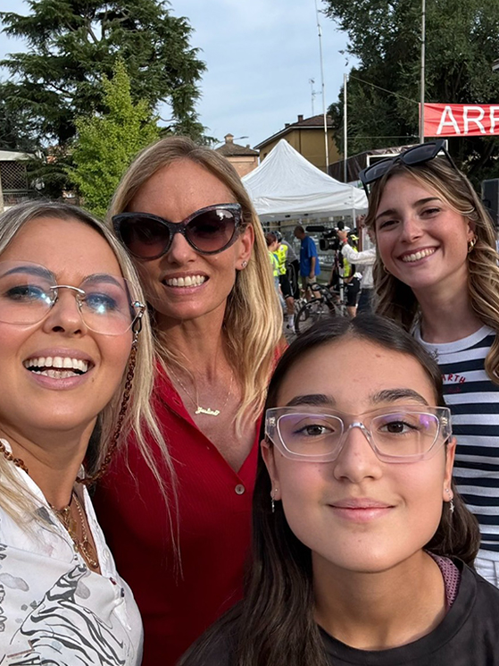 Lo scorso settembre Masetti (con Justine Mattera) è stata ospite di una gara femminile giovanile. La firma con la Picnic era nell'aria