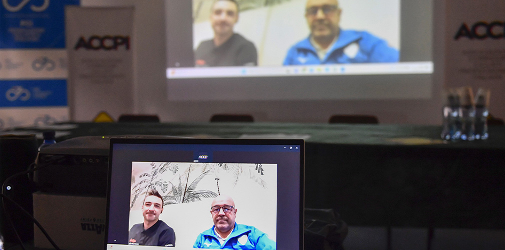 In videocollegamento da Gand erano presenti anche il cittì Marco Villa e Elia Viviani