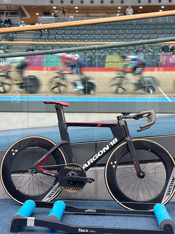 Nuovi pedali SRM in arrivo? In pista li usano già