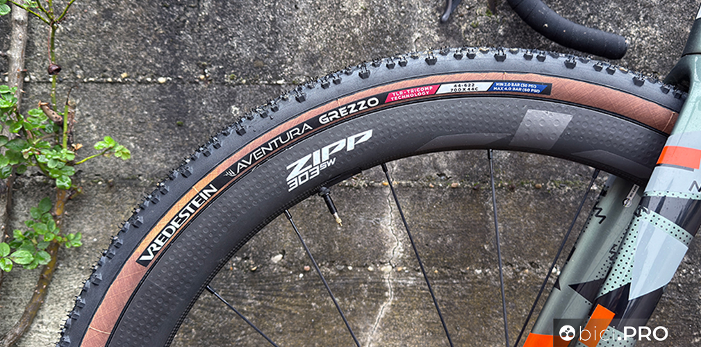 Vredestein Aventura Grezzo, il tubeless gravel (anche) da gara