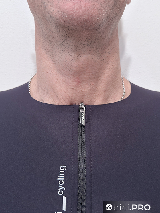 Peso ridotto, protezione e comfort ai massimi livelli. Santini Unico