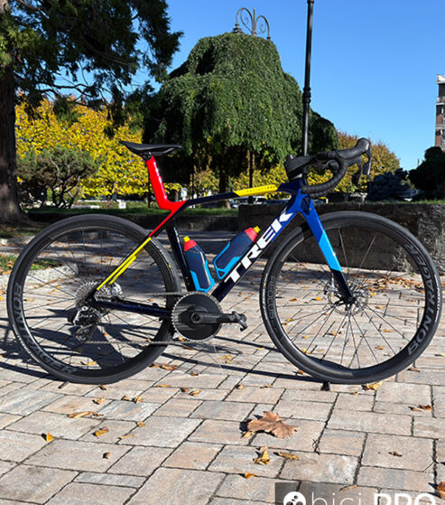 Monocorona e peso illegale, una Trek Madone così è intrigante