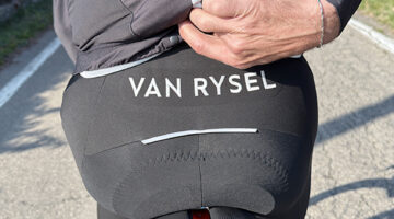 Van Rysel è anche sinonimo di abbigliamento ad alte prestazioni