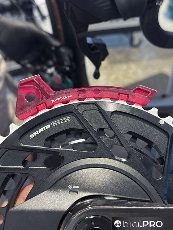 Sram Force AXS, pochi fronzoli e tanta sostanza. Il nostro test