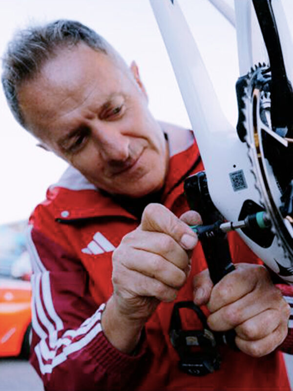 Matteo Cornacchione, meccanici, Ineos Grenadiers