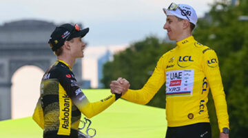 Tour de France 2025, Parigi, podio Campi Elisi, Jonas Vingegaard, Tadej Pogacar