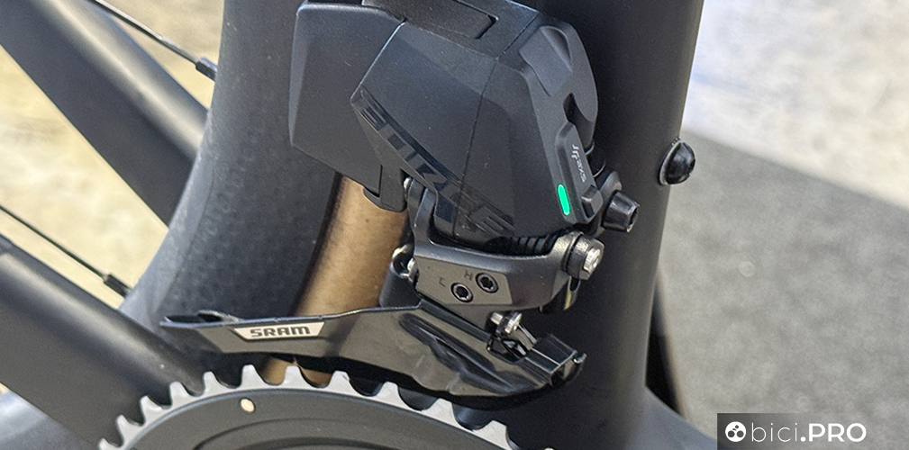 Sram Force AXS, pochi fronzoli e tanta sostanza. Il nostro test