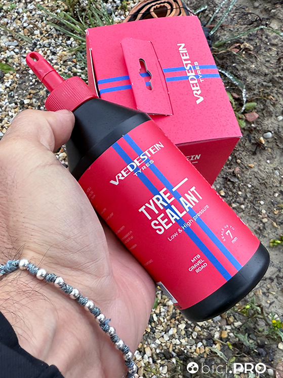 Vredestein Aventura Grezzo, il tubeless gravel (anche) da gara