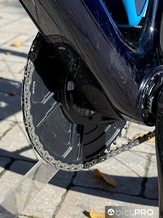 Monocorona e peso illegale, una Trek Madone così è intrigante