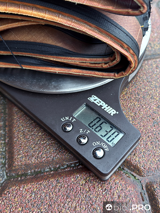 Vredestein Aventura Grezzo, il tubeless gravel (anche) da gara