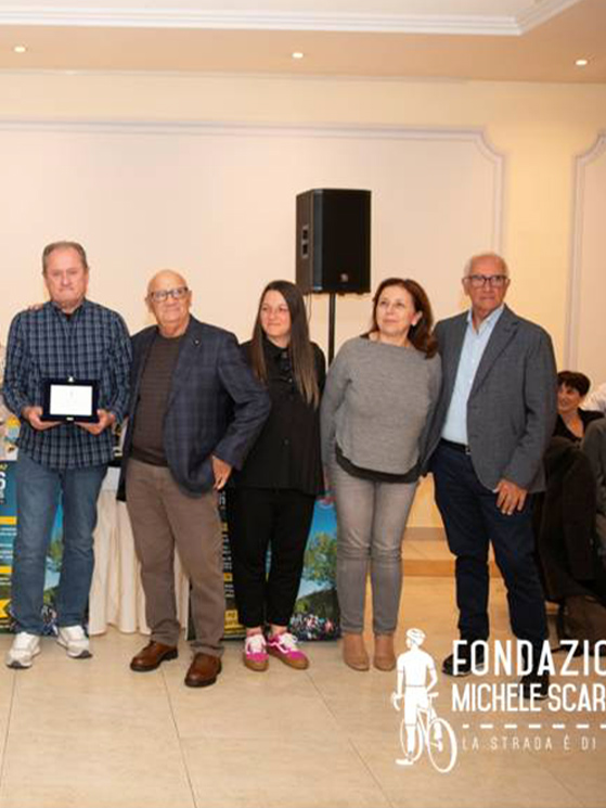 Qui Orlando Maini, papà Giacomo con sua figlia Silvia. Poi Alessandra Giardini e Martinelli