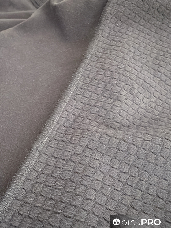 Van Rysel è anche sinonimo di abbigliamento ad alte prestazioni