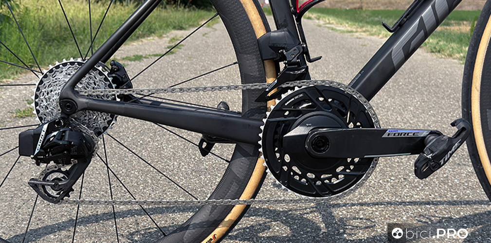 Sram Force AXS, pochi fronzoli e tanta sostanza. Il nostro test