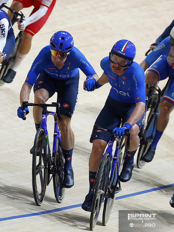 Consonni e Viviani, coppia perfetta nella madison, salita sul podio olimpico di Parigi