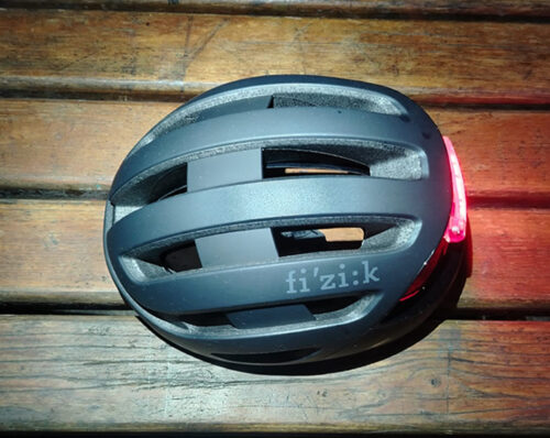 casco Kudo di Fizik