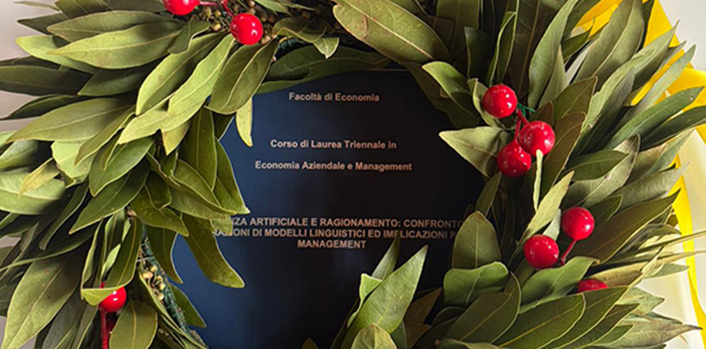 A settembre Tomasi ha scritto la parte finale della tesi sfruttando un periodo senza gare