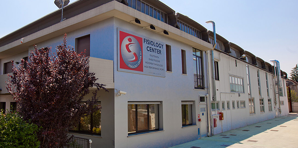 Il Fisiology Center di Forlì, creato da Fabrizio Borra nel 2007, si trova presso il casello della A14