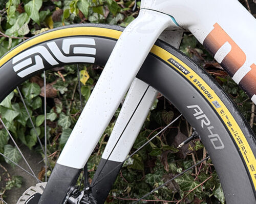 Nuove Foundation AR40, il biglietto da visita di Enve