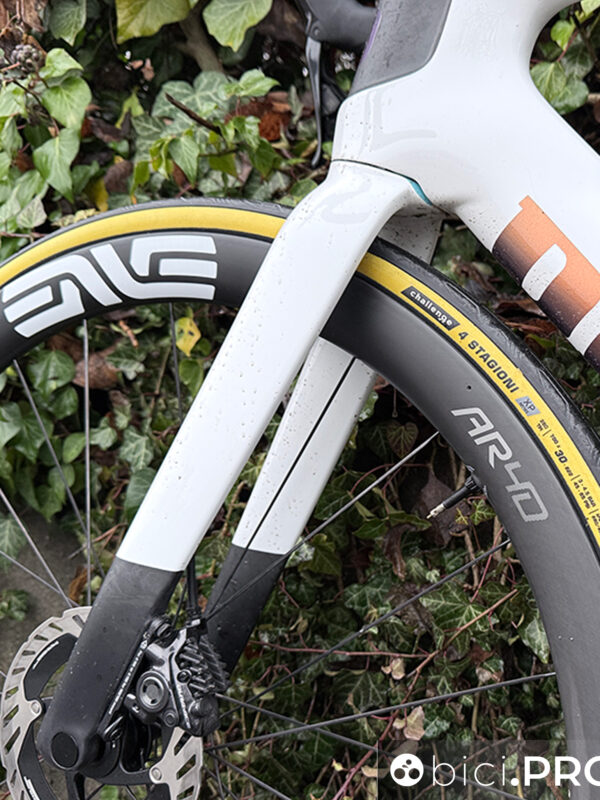 Nuove Foundation AR40, il biglietto da visita di Enve